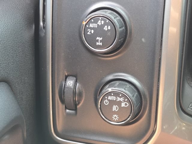 Used 2016 Chevrolet Silverado 1500 LT w/ All Star Edition AWD/4WD image 9