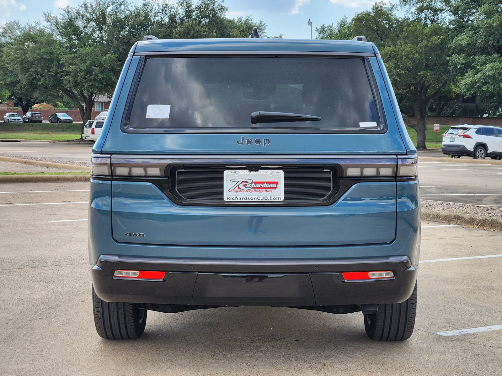 New 2026 Jeep Grand Wagoneer Limited AWD/4WD image 5