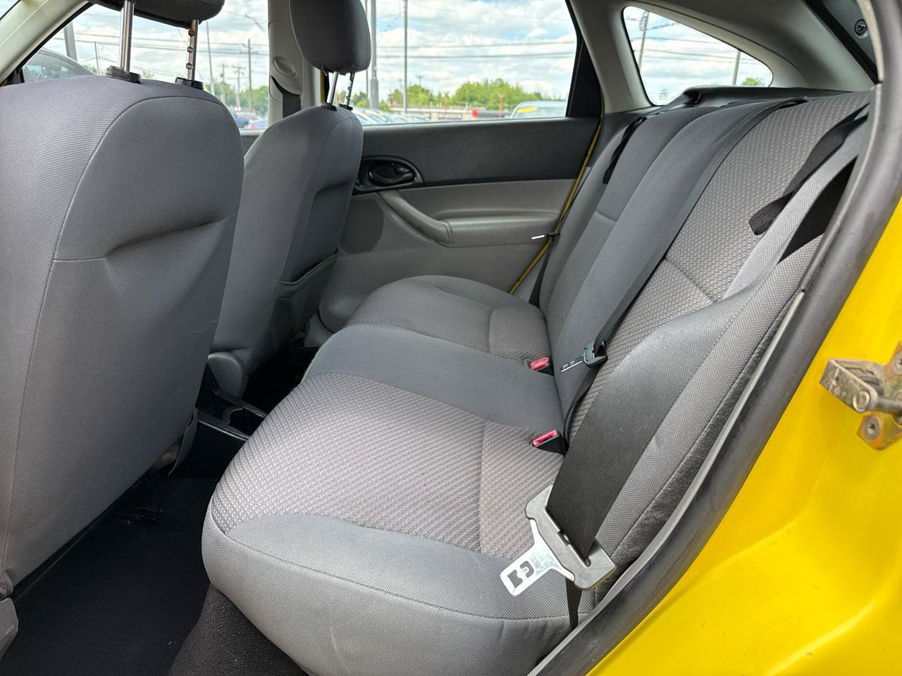 Used 2005 Ford Focus S FWD image 13