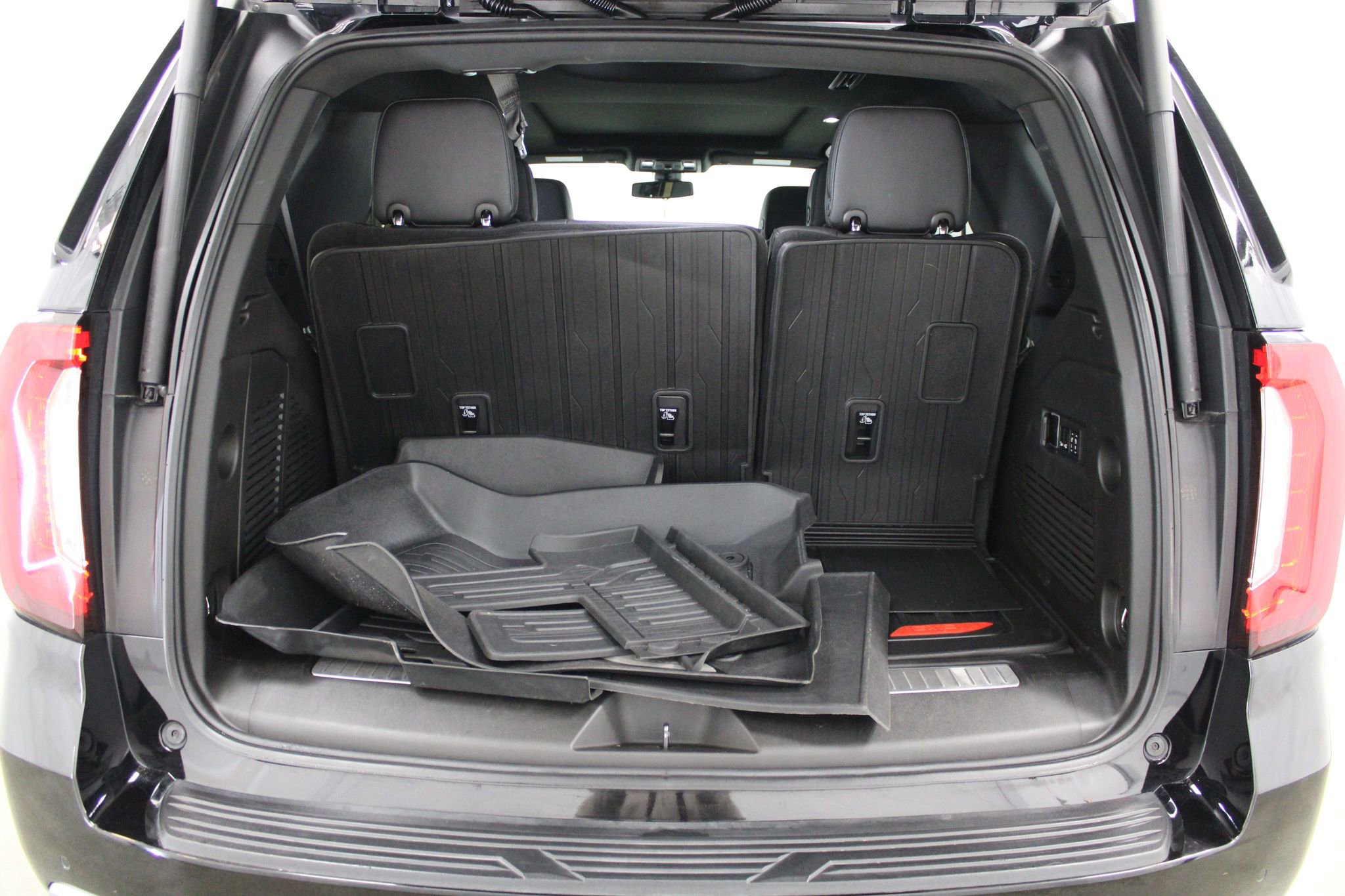 Used 2022 GMC Yukon Denali w/ Max Trailering Package image 26