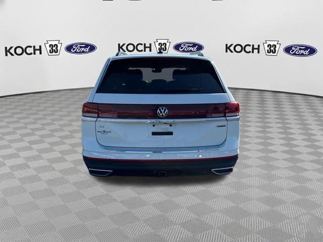 Used 2024 Volkswagen Atlas SE w/ Black Wheel Package AWD/4WD image 7
