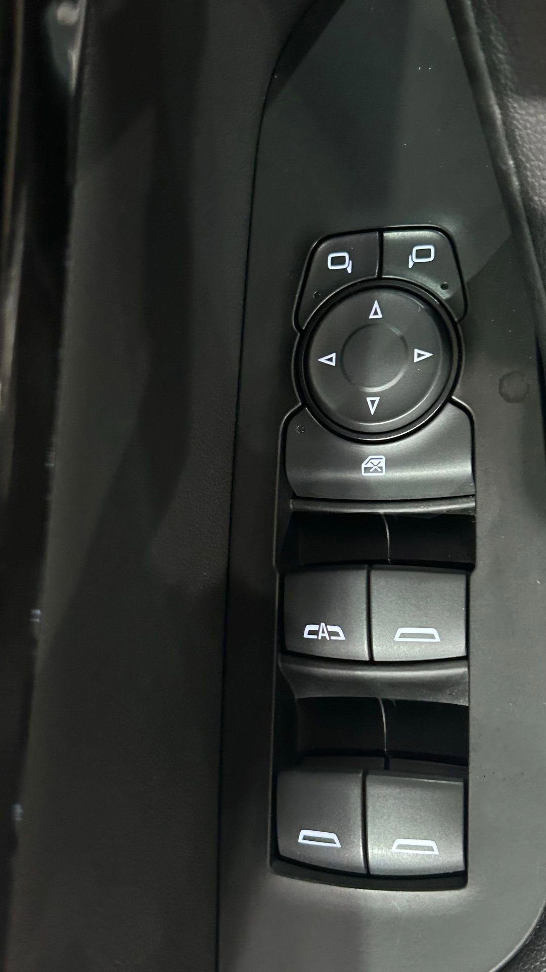 Used 2020 Chevrolet Blazer RS image 38