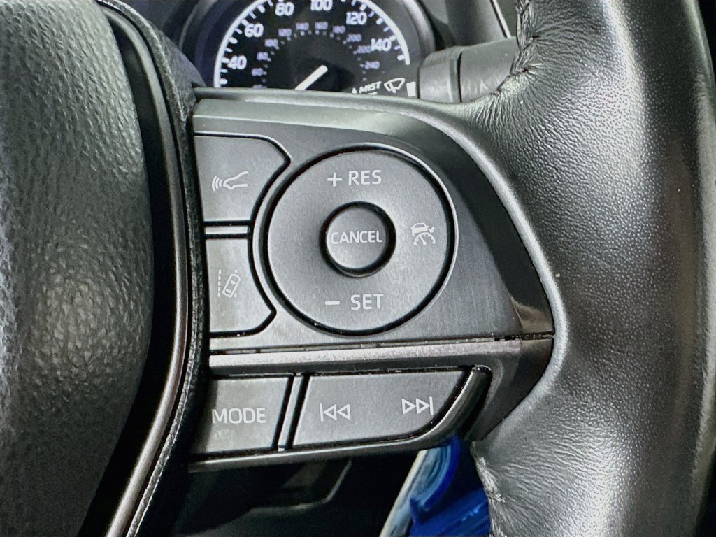 Used 2024 Toyota Camry SE FWD image 25
