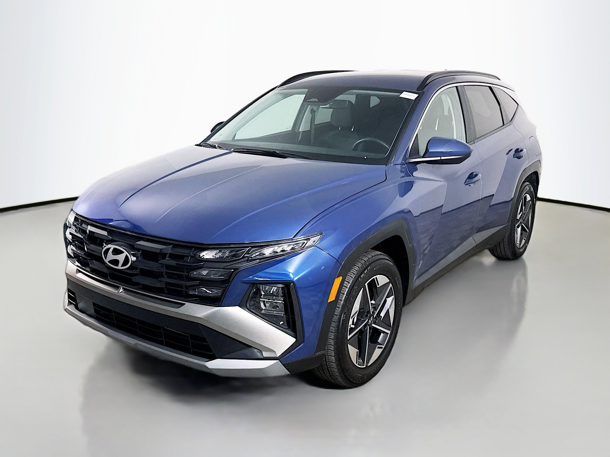 Used 2025 Hyundai Tucson SEL FWD image 4