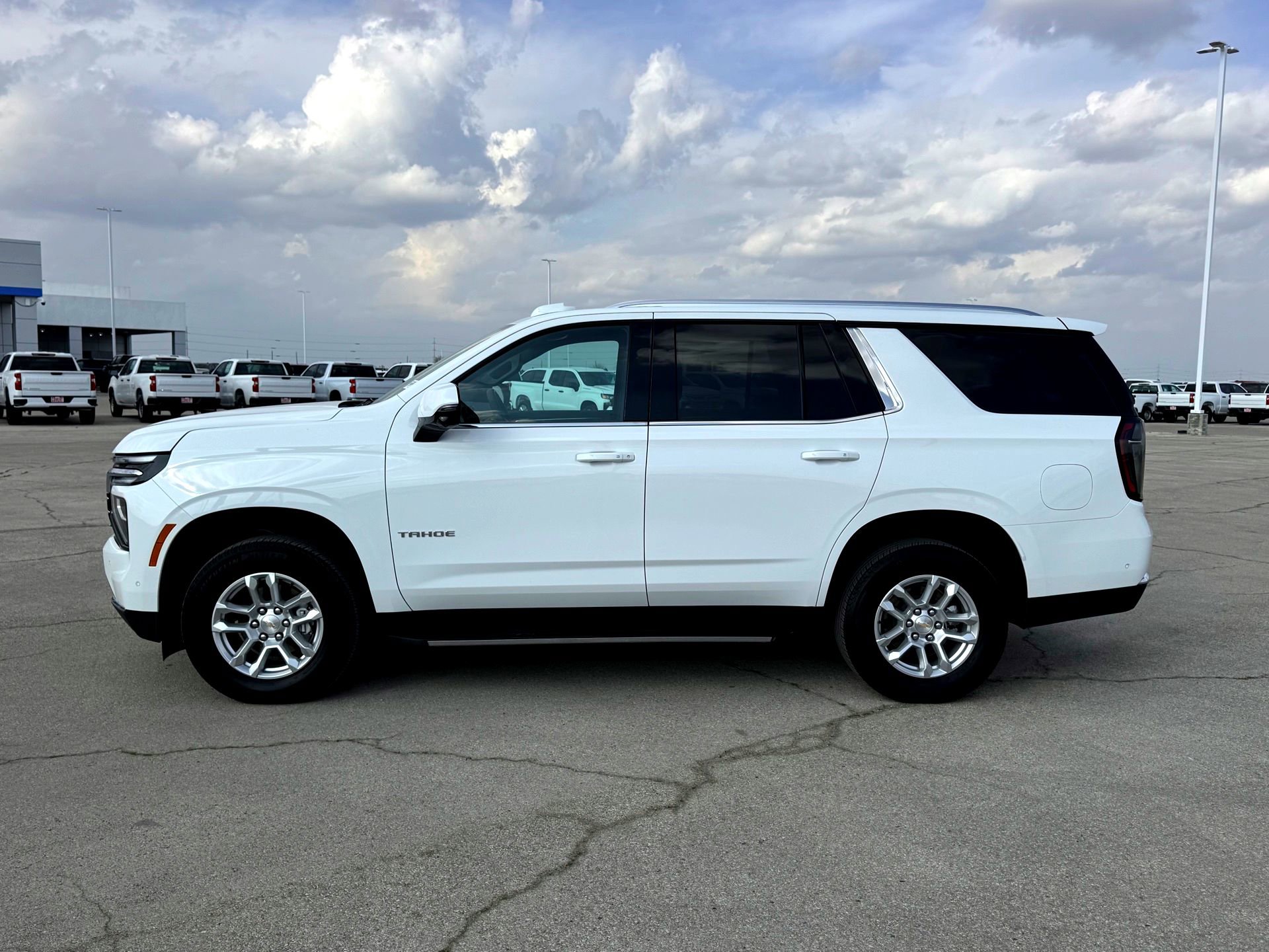 Used 2025 Chevrolet Tahoe LT w/ Comfort Package image 10