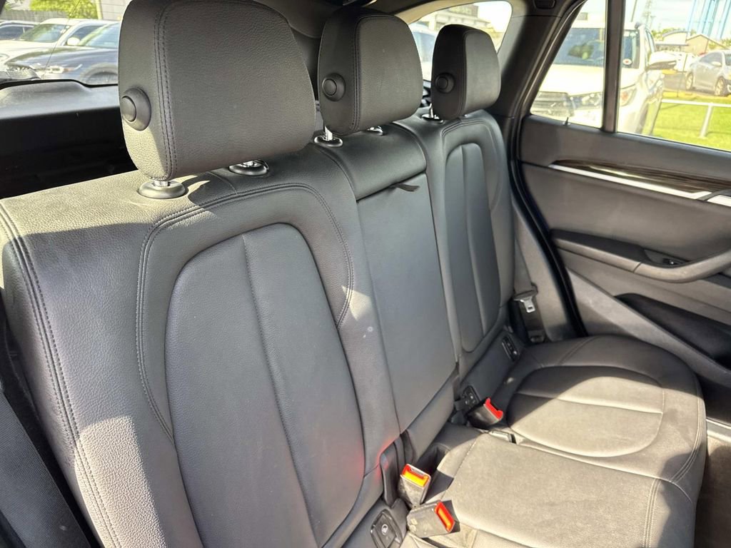 Used 2018 BMW X1 xDrive28i w/ Convenience Package image 11