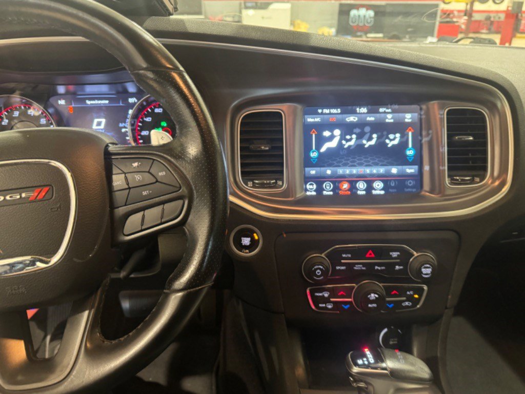 Used 2021 Dodge Charger GT RWD image 12