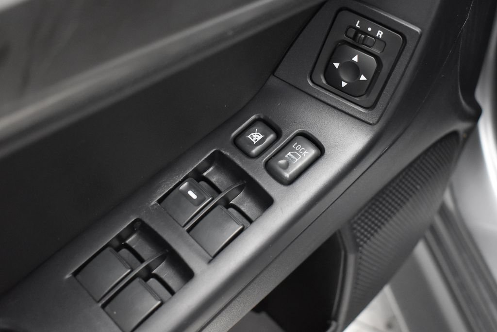 Used 2012 Mitsubishi Lancer ES FWD image 10
