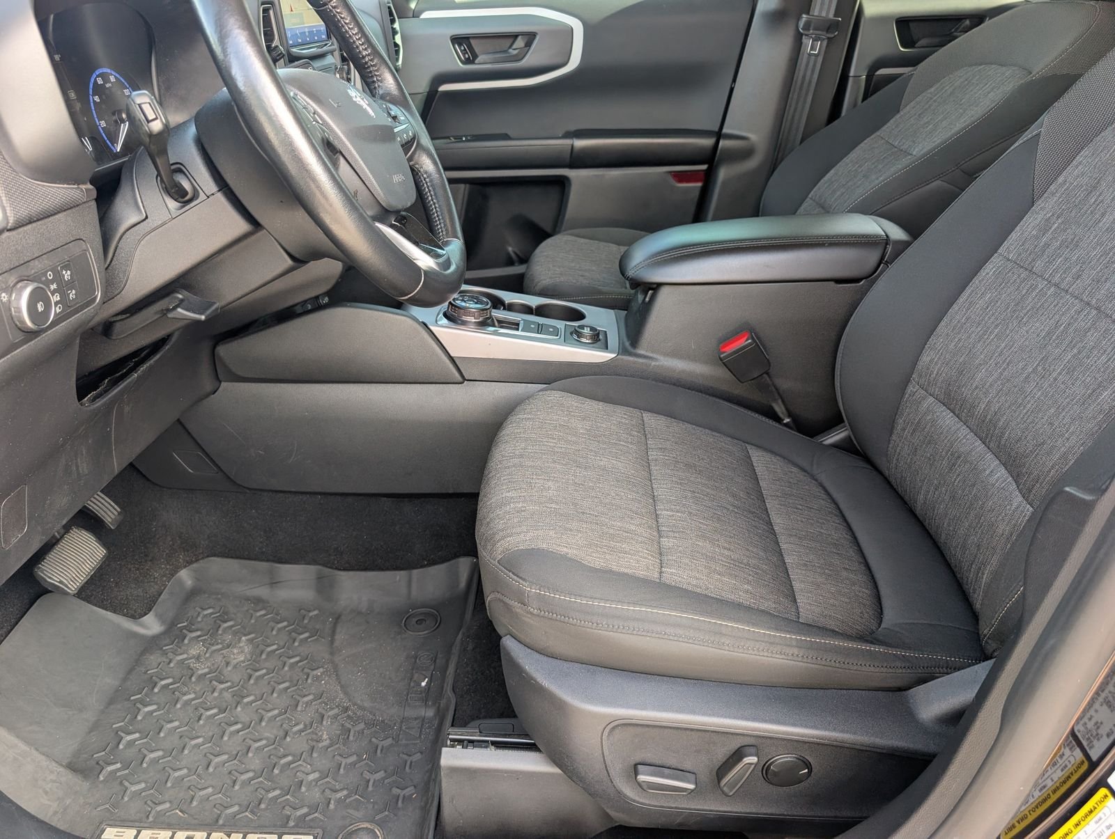 Used 2021 Ford Bronco Sport Big Bend w/ Big Bend Package AWD/4WD image 15