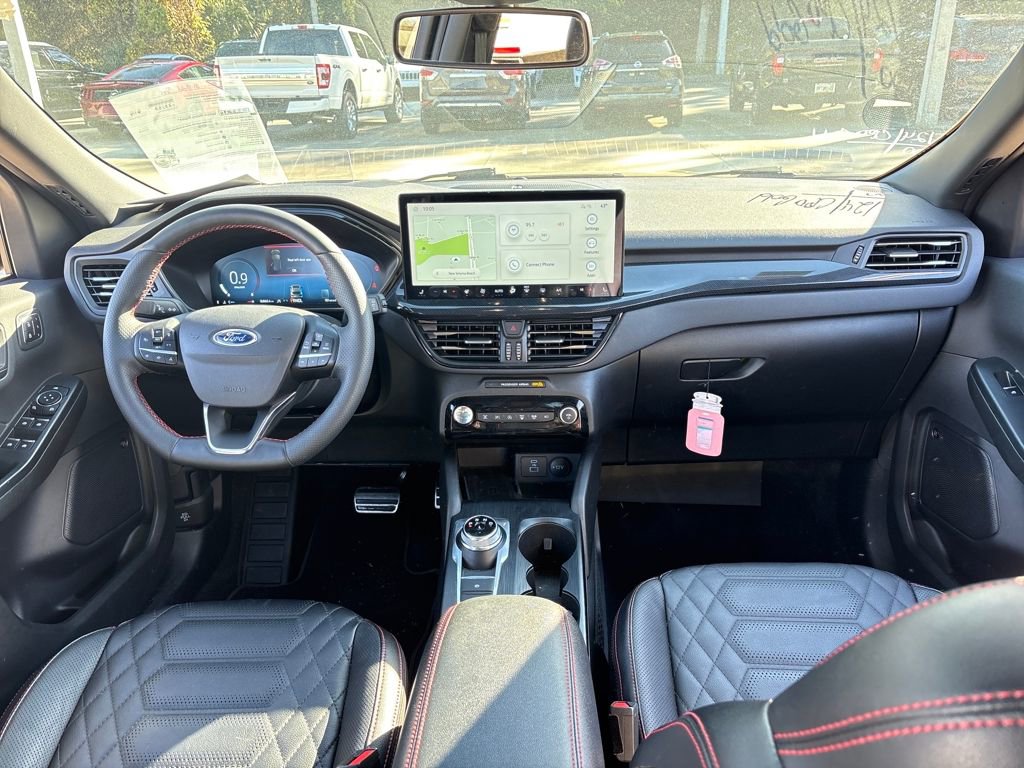 Used 2023 Ford Escape ST-Line Elite w/ Premium Technology Package image 7