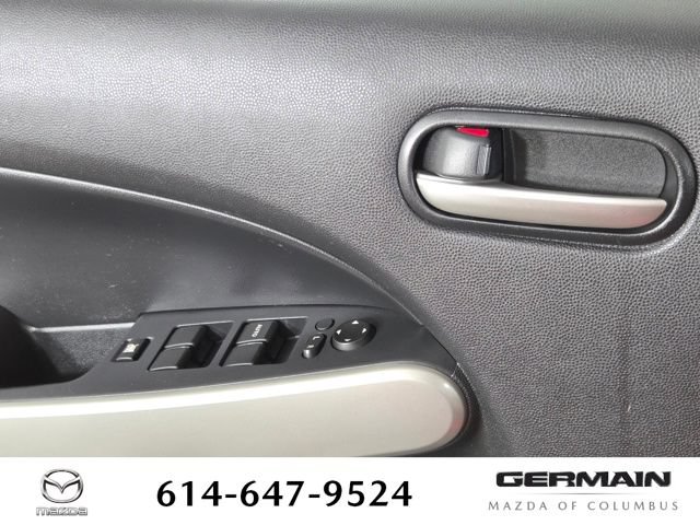 Used 2013 MAZDA MAZDA2 Sport FWD image 27