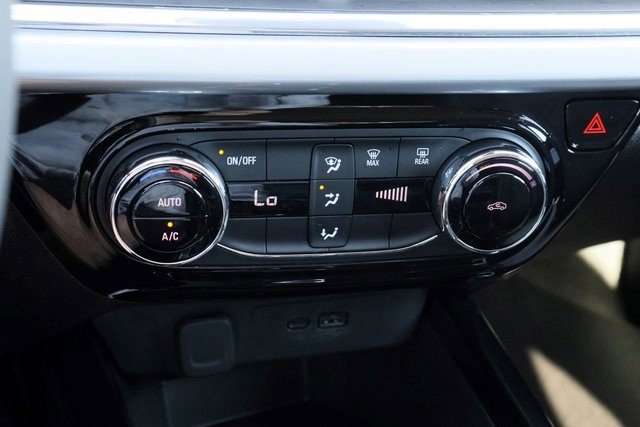 Certified 2025 Chevrolet Trax LT image 15