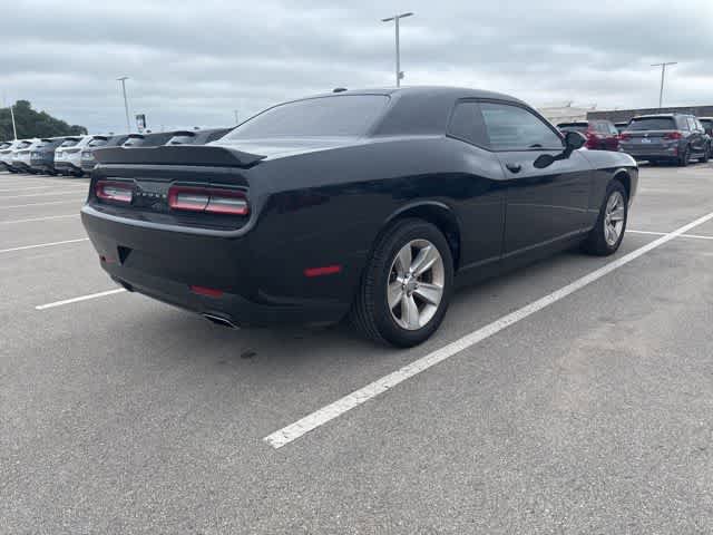 Used 2023 Dodge Challenger SXT RWD image 5