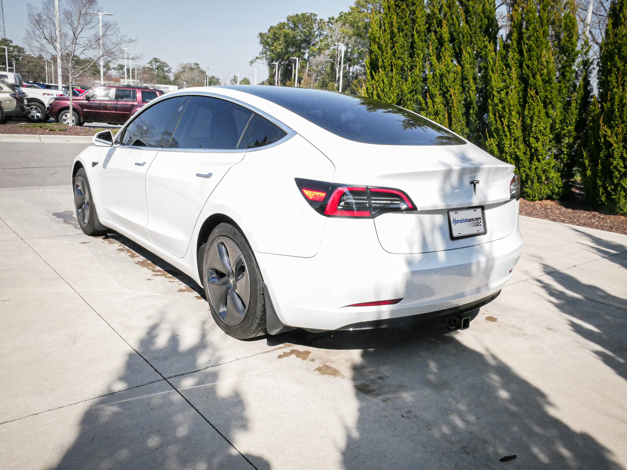 Used 2020 Tesla Model 3 Standard Range image 9