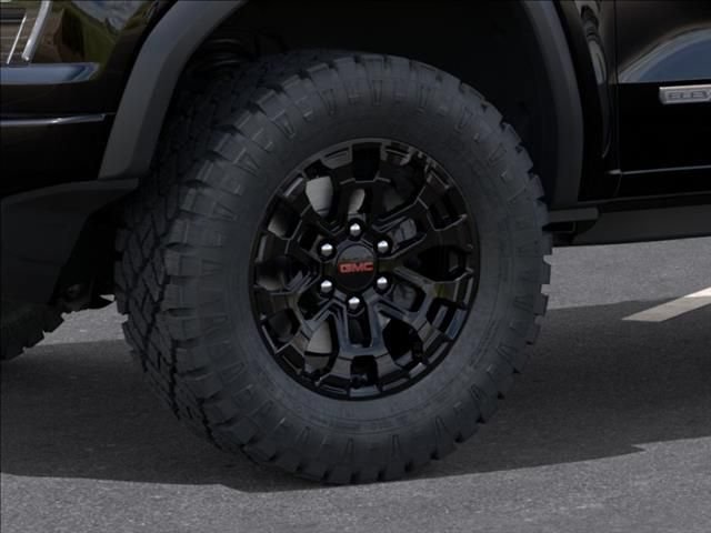 New 2026 GMC Canyon Elevation w/ Convenience Package RWD image 9