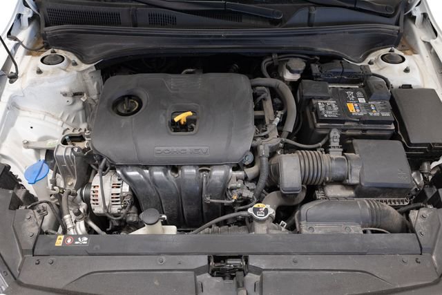 Used 2023 Kia Forte GT-Line w/ GT-Line Premium Package FWD image 3