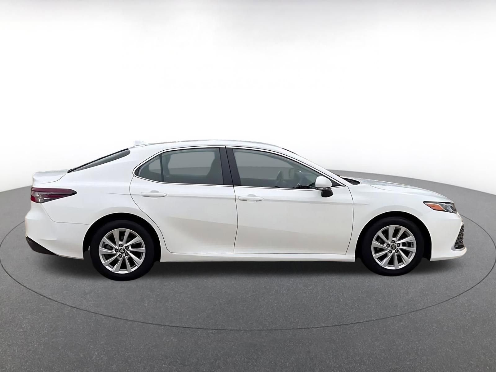 Used 2023 Toyota Camry LE FWD image 16