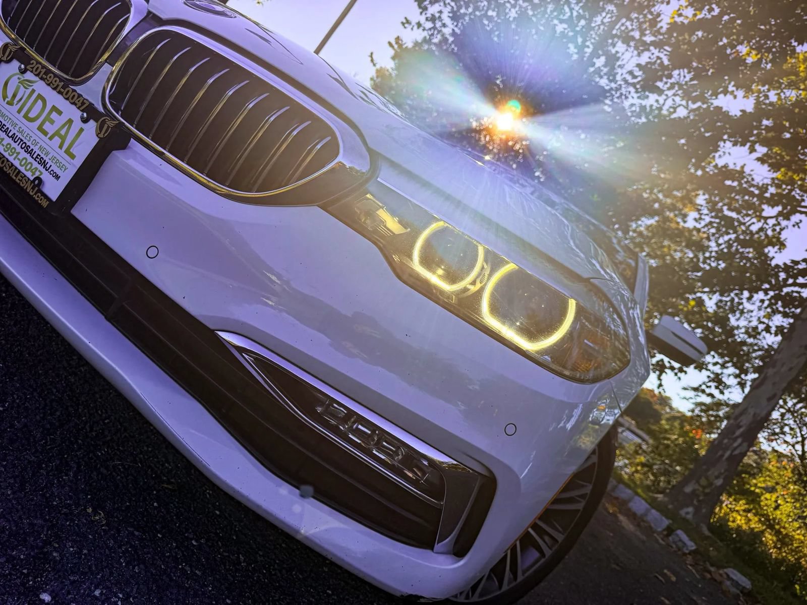 Used 2017 BMW 530i xDrive AWD/4WD image 9