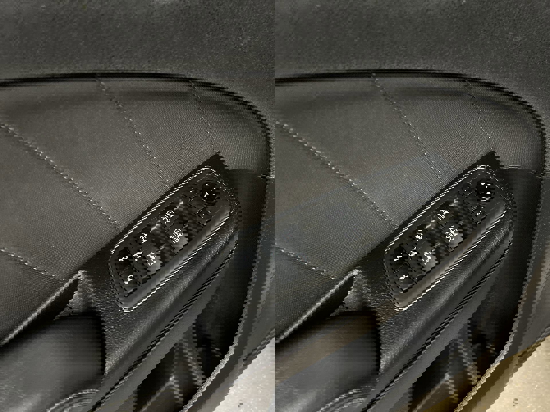 Used 2021 Dodge Charger SXT w/ Blacktop Package image 90