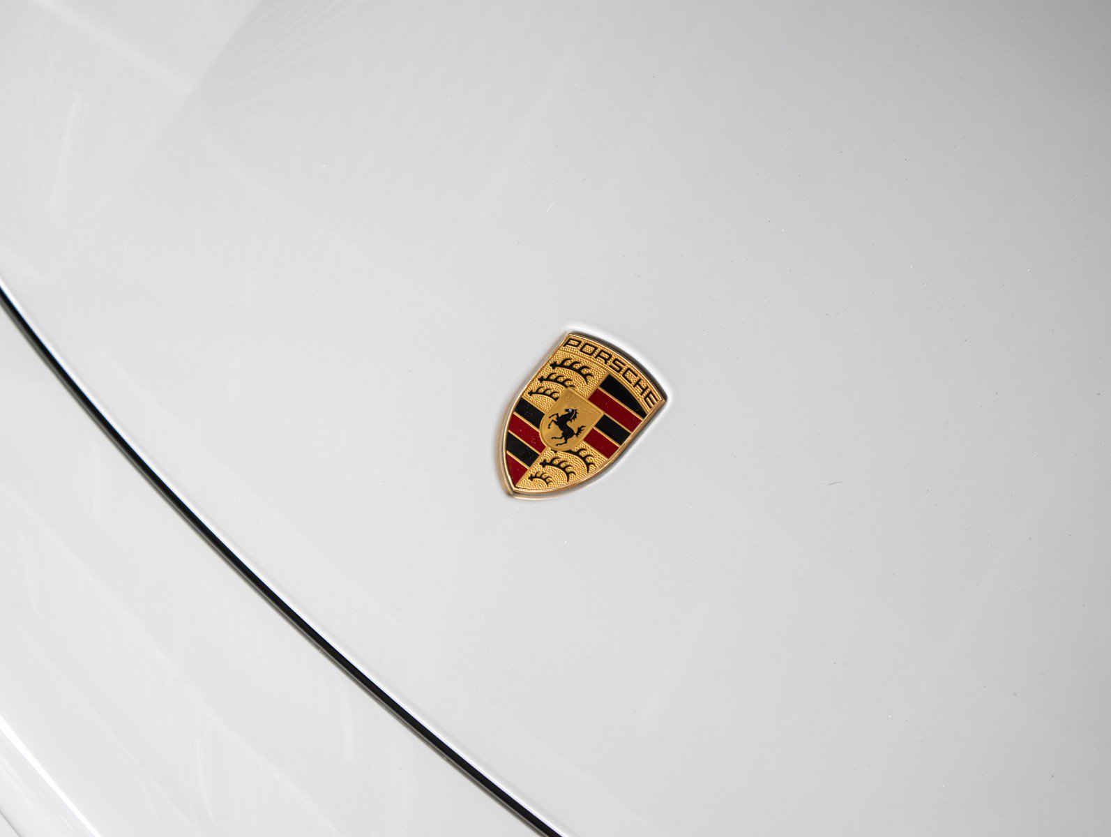 Certified 2022 Porsche Taycan Turbo S AWD/4WD image 28