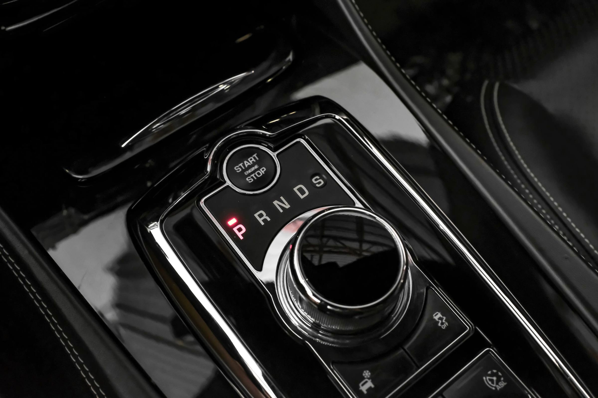 Used 2014 Jaguar XK Coupe RWD image 14
