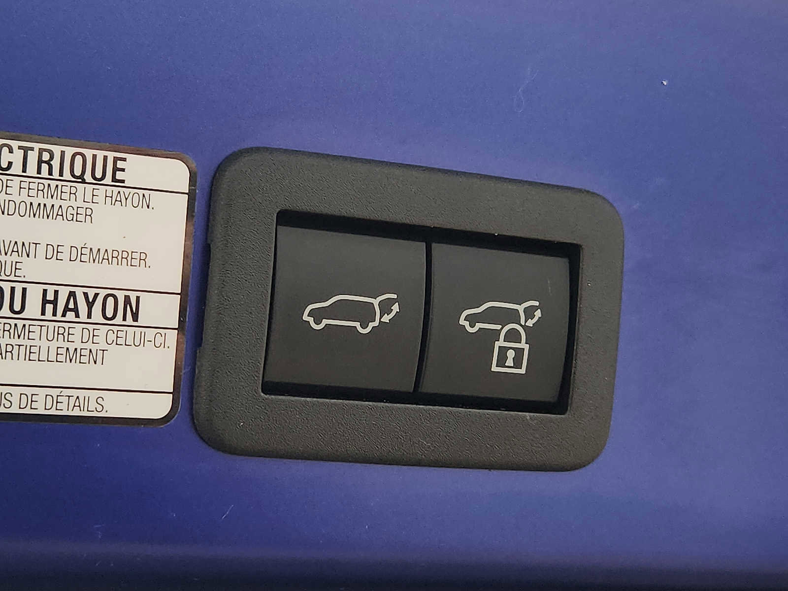 Used 2024 Toyota Corolla Cross XLE image 29