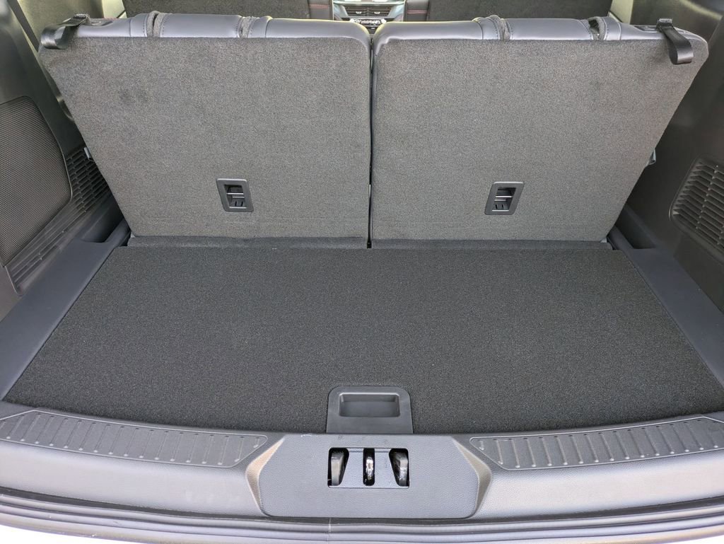 New 2026 Ford Explorer ST w/ Sun And Sound Package image 7