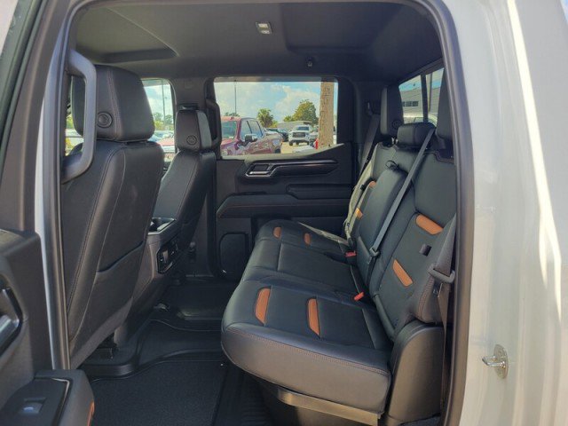 Used 2024 GMC Sierra 1500 AT4 w/ Technology Package image 27