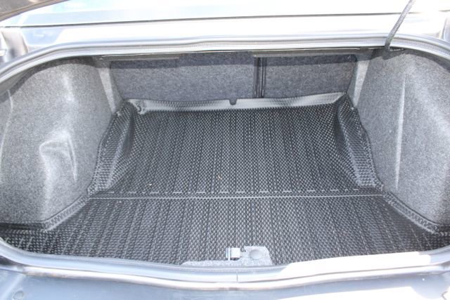 Used 2023 Dodge Challenger SXT w/ Plus Package image 7