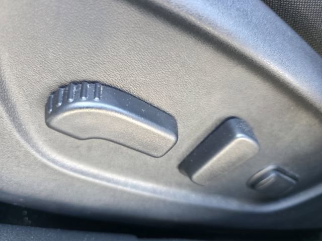 Used 2020 Nissan Rogue SV image 13