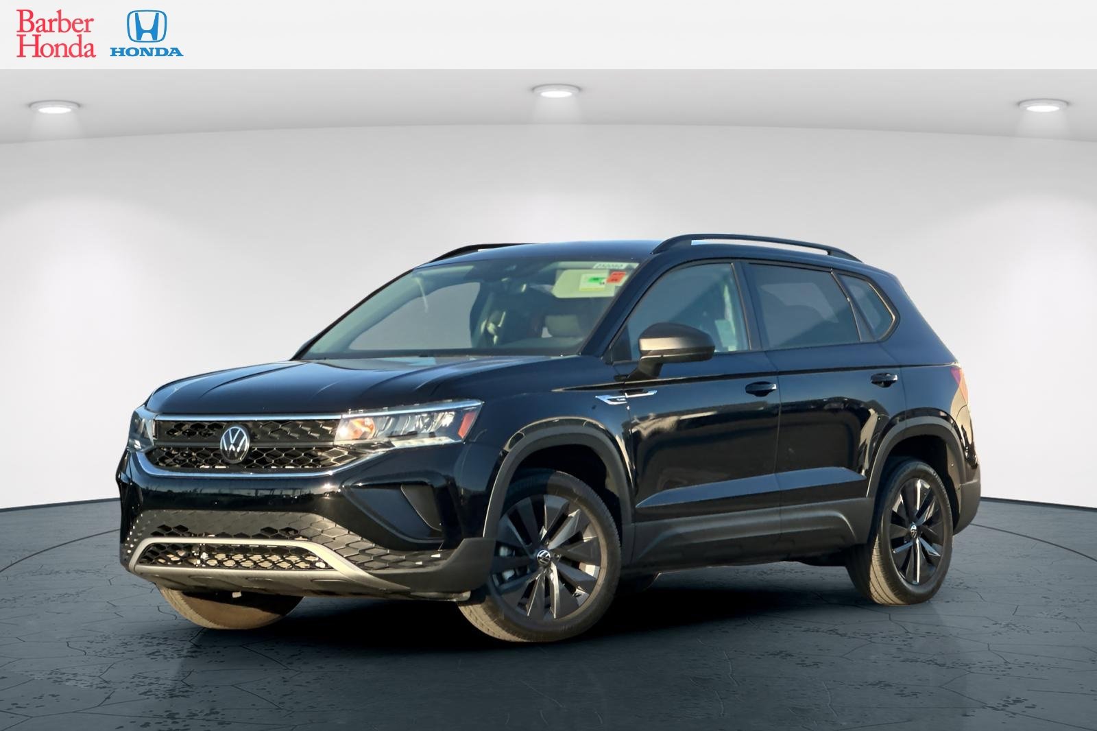 Used 2024 Volkswagen Taos S image 1