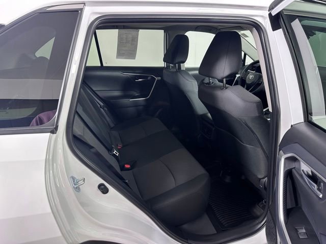 Used 2025 Toyota RAV4 XLE w/ Convenience Package AWD/4WD image 11