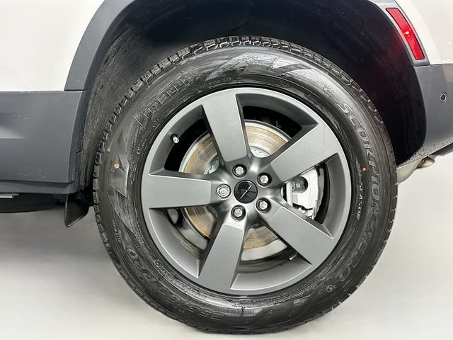 Used 2026 Land Rover Defender 110 S AWD/4WD image 29