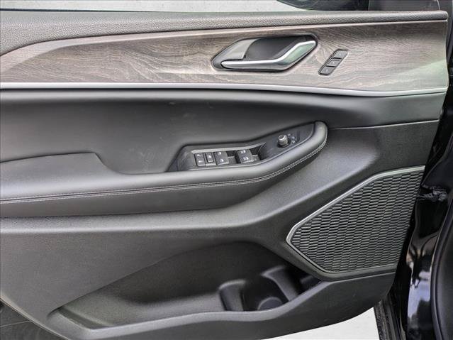 New 2026 Jeep Grand Cherokee Limited w/ Limited Altitude Package RWD image 17