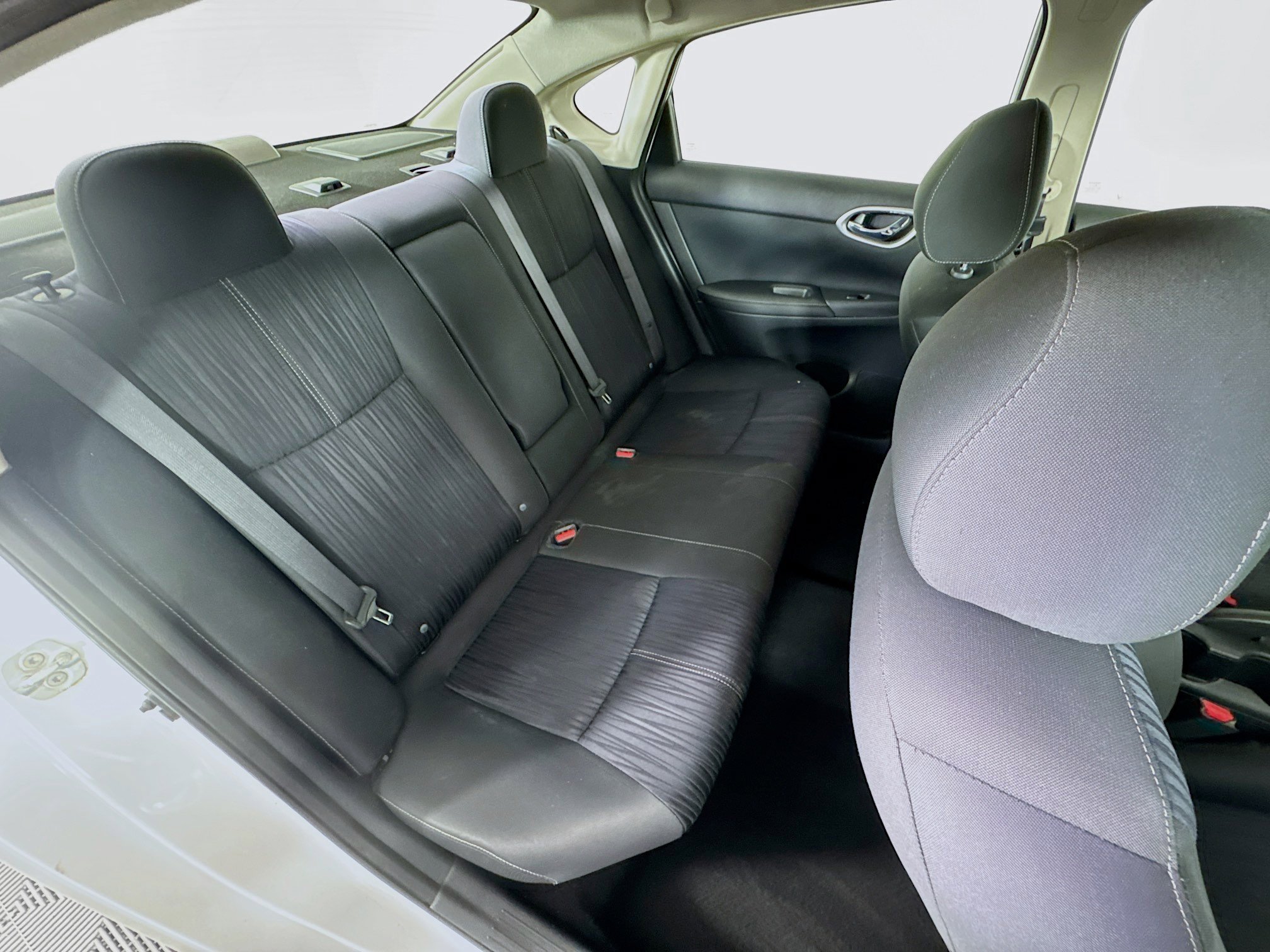 Used 2018 Nissan Sentra SV image 24