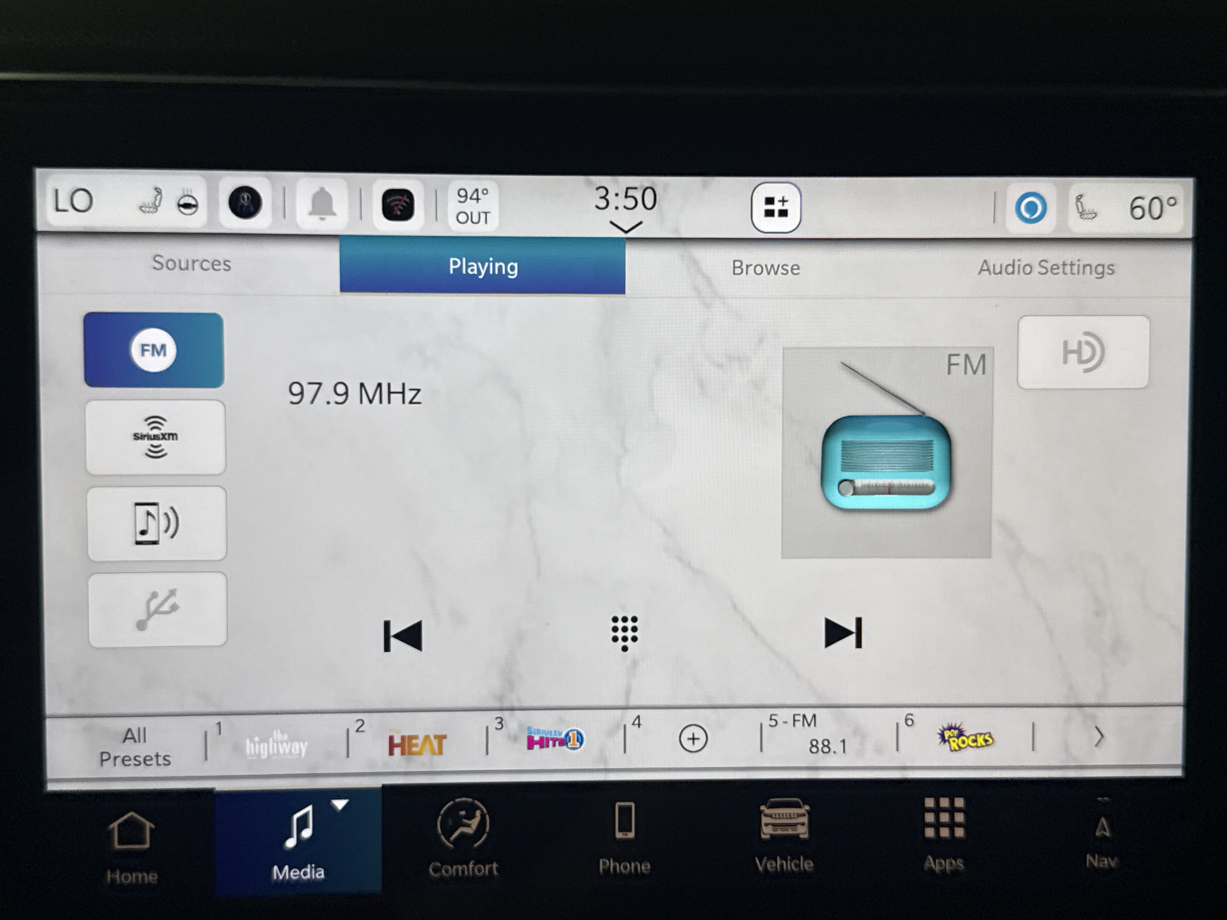 New 2026 Jeep Grand Wagoneer L 4WD w/ Premium Group I image 21