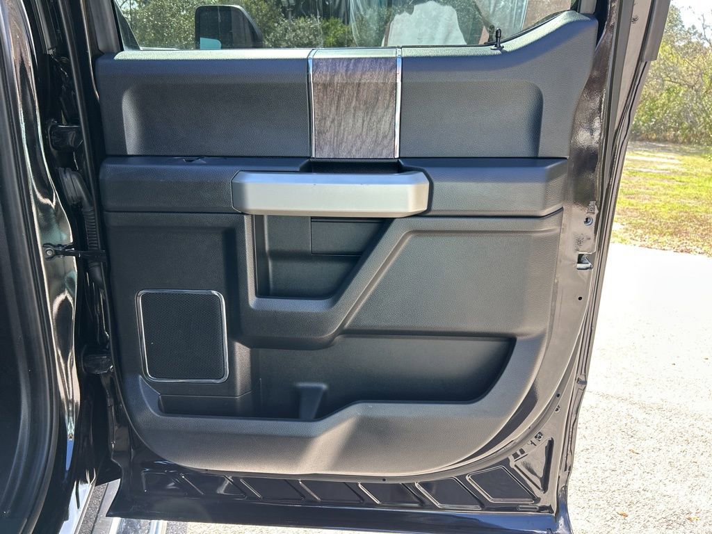 Used 2019 Ford F250 Lariat w/ Lariat Value Package image 45