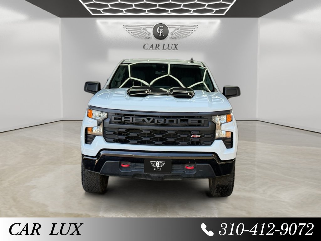Used 2025 Chevrolet Silverado 1500 Custom Trail Boss AWD/4WD image 8