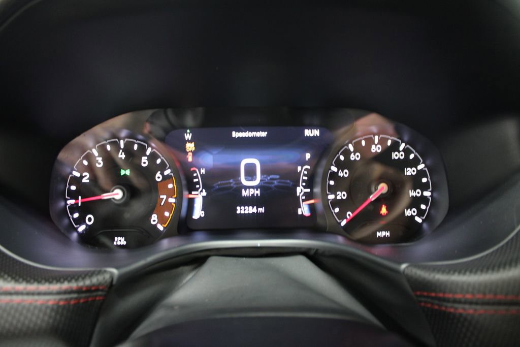 Used 2025 Jeep Compass Trailhawk AWD/4WD image 34