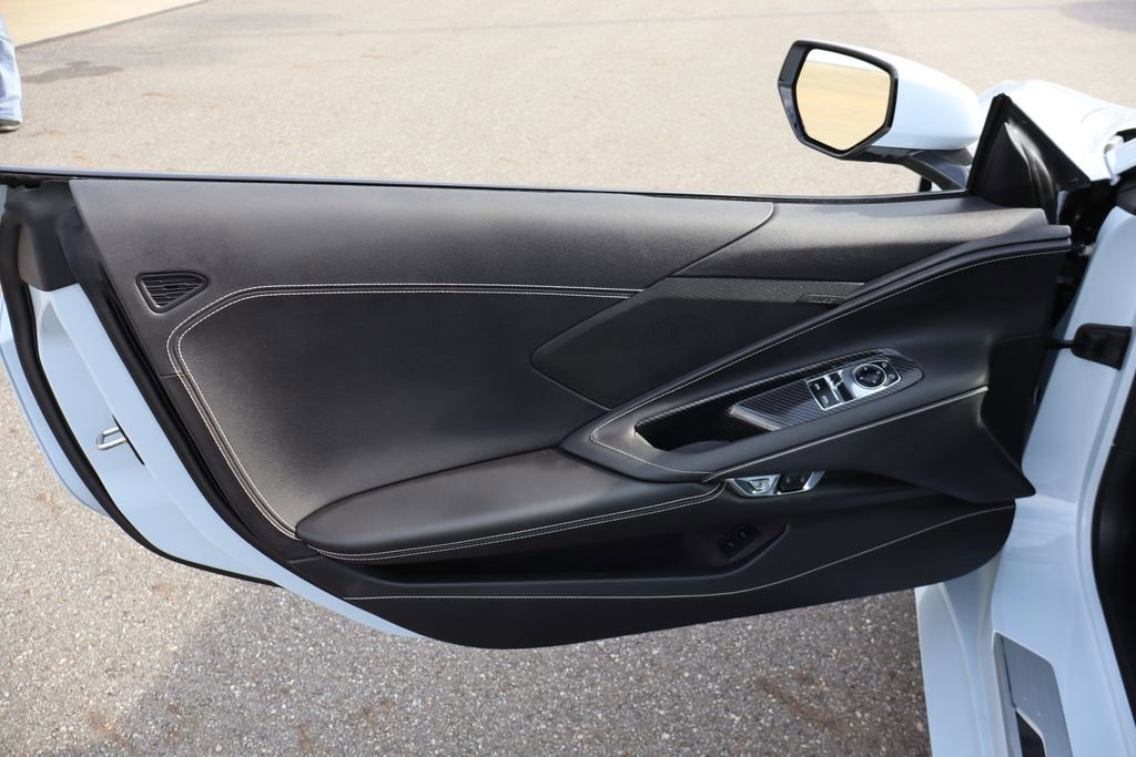 Used 2024 Chevrolet Corvette Stingray Coupe w/ 1LT image 10