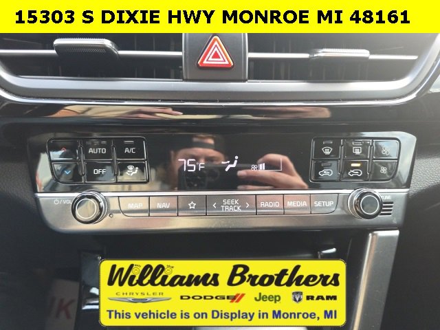 Used 2024 Kia Seltos S image 16