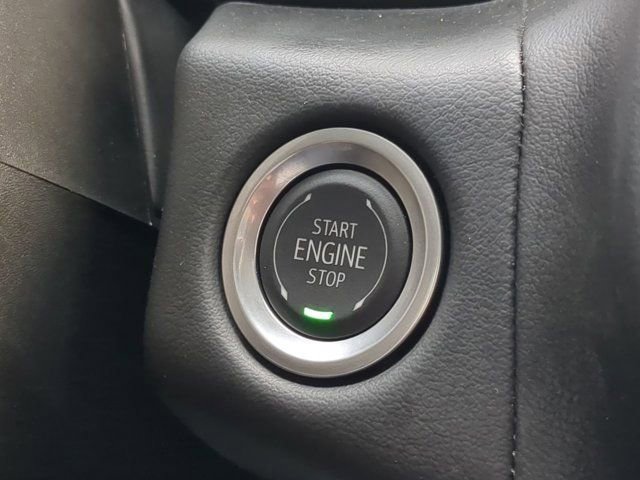 Used 2024 GMC Yukon SLE w/ Gmc Pro Safety Plus Package image 27