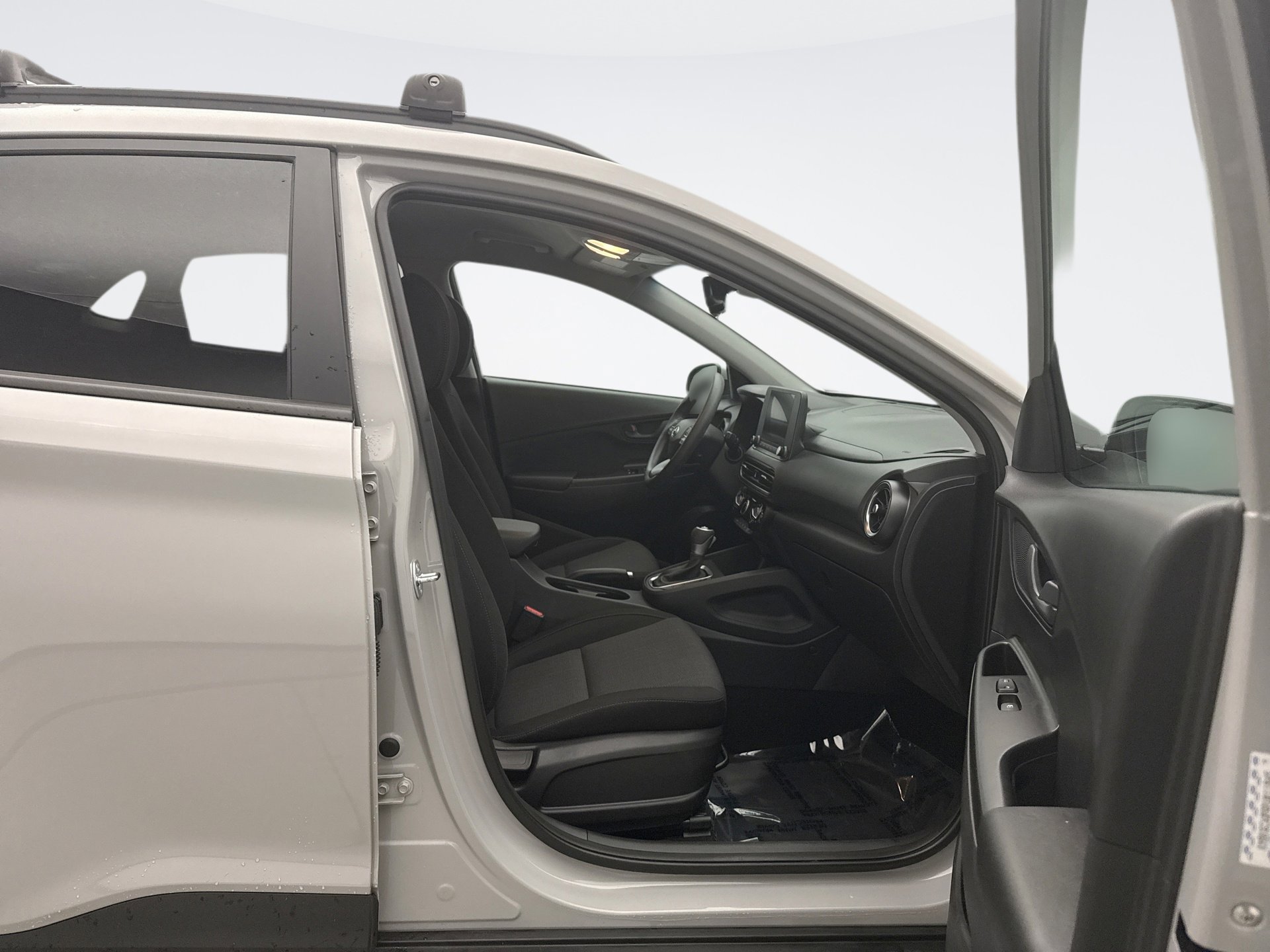 Used 2023 Hyundai Kona SEL image 16