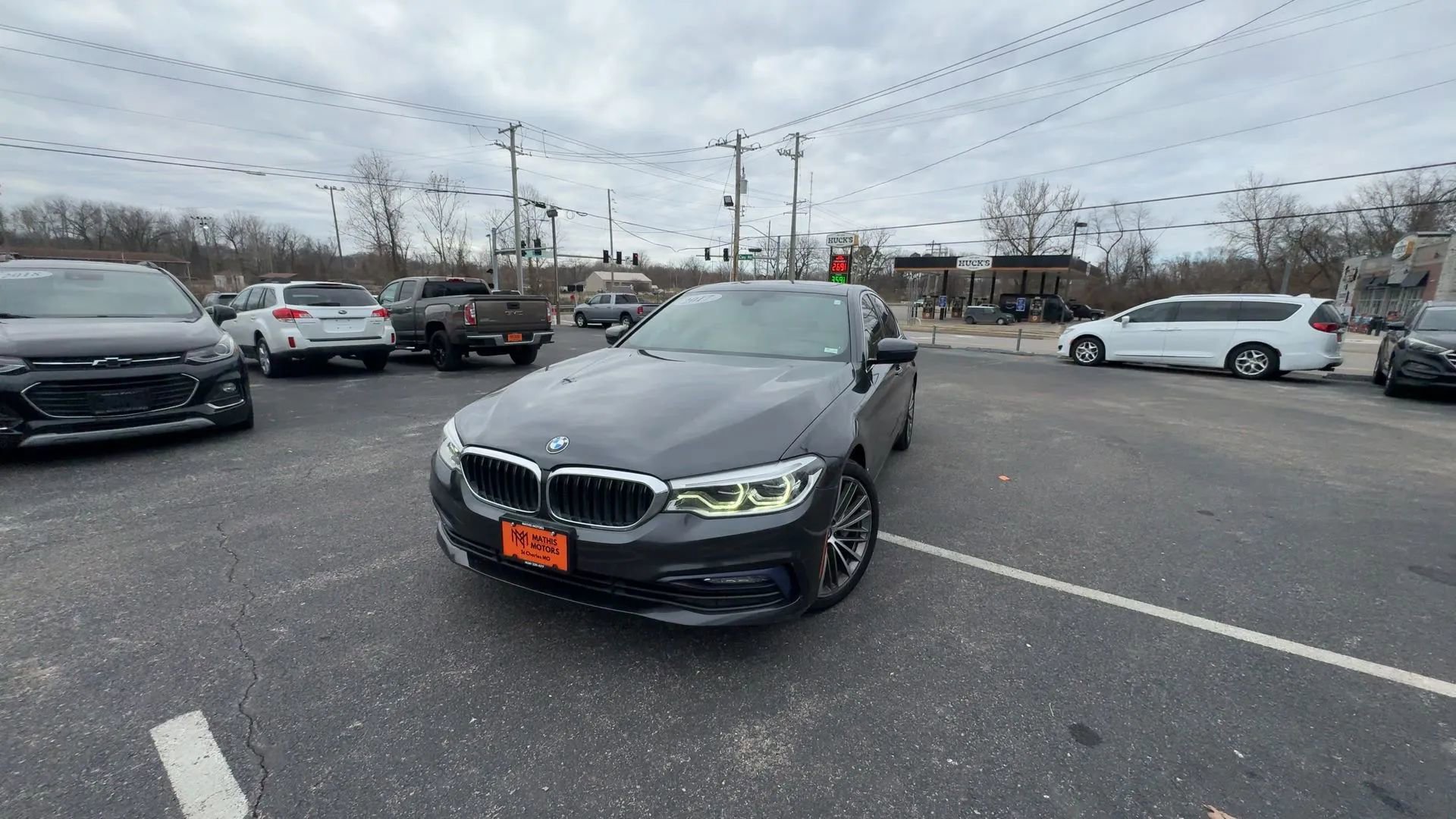 Used 2017 BMW 540i xDrive image 3