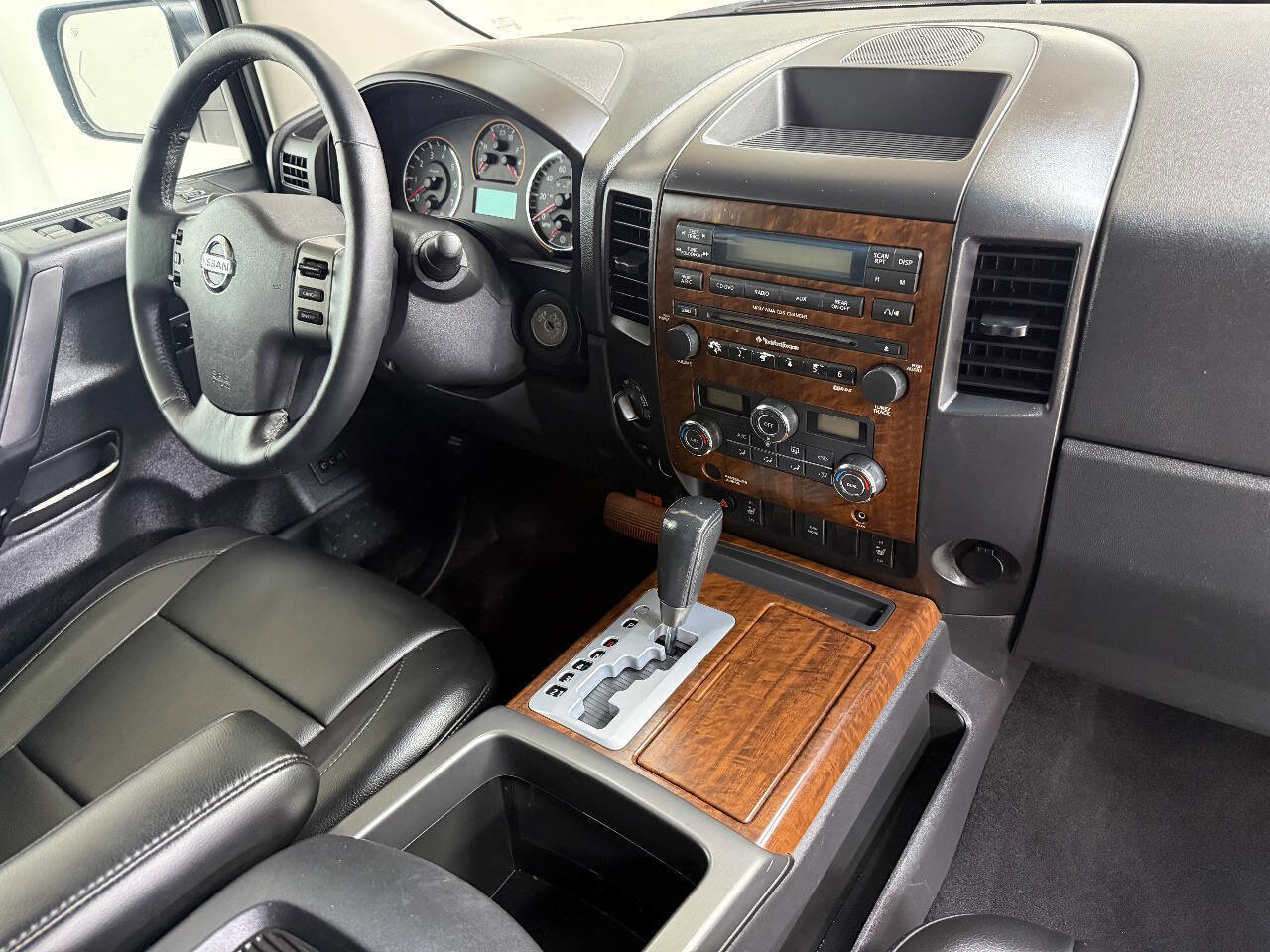 Used 2008 Nissan Titan LE AWD/4WD image 64