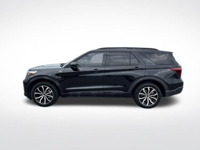 Used 2023 Ford Explorer ST-Line w/ Class IV Trailer Tow Package AWD/4WD image 4
