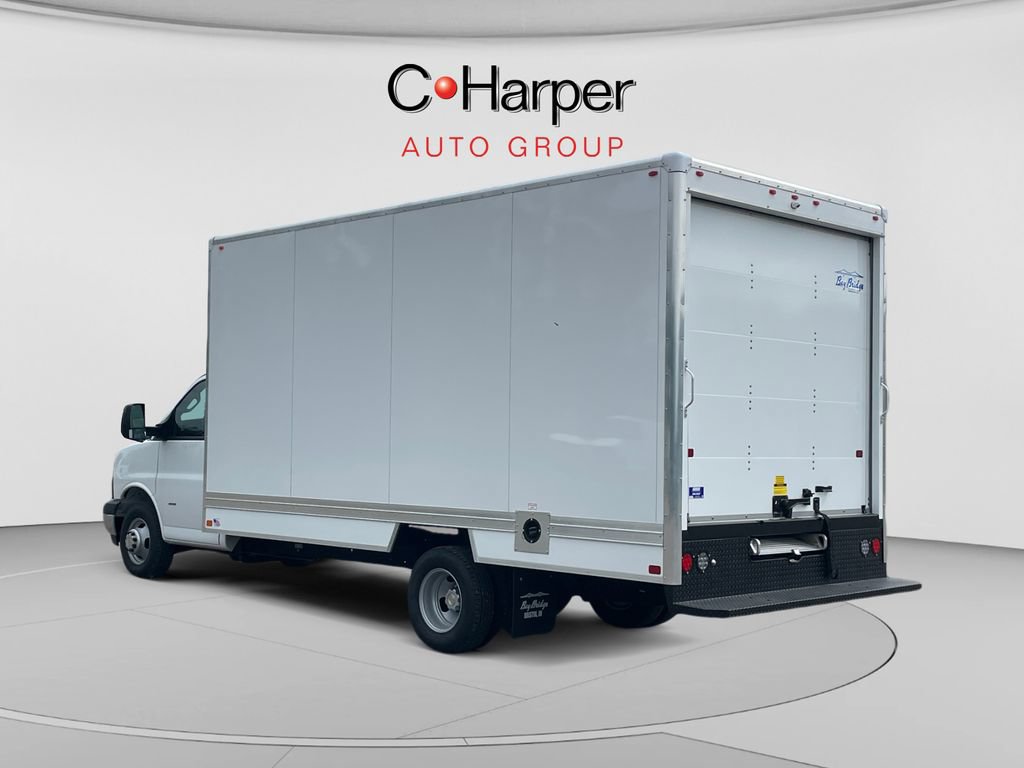 New 2026 Chevrolet Express 3500 w/ Power Convenience Package RWD image 5