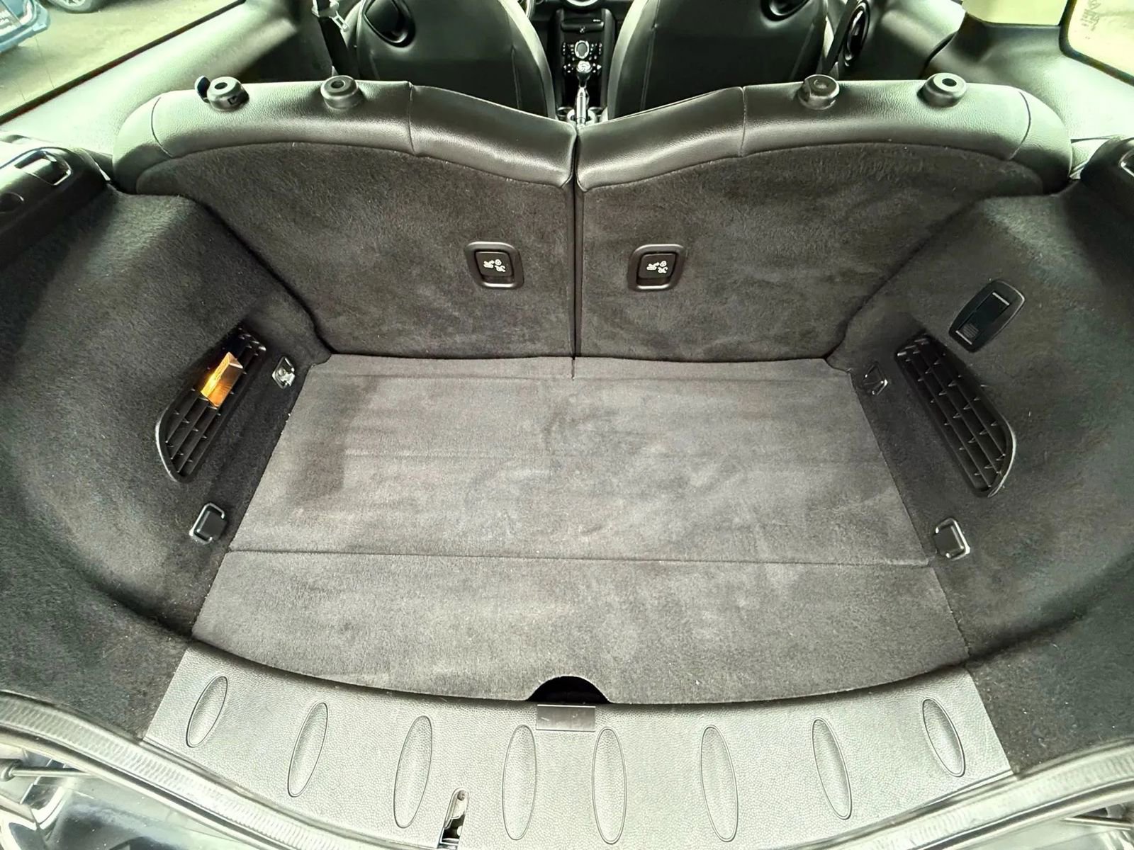 Used 2013 MINI Cooper Clubman image 10