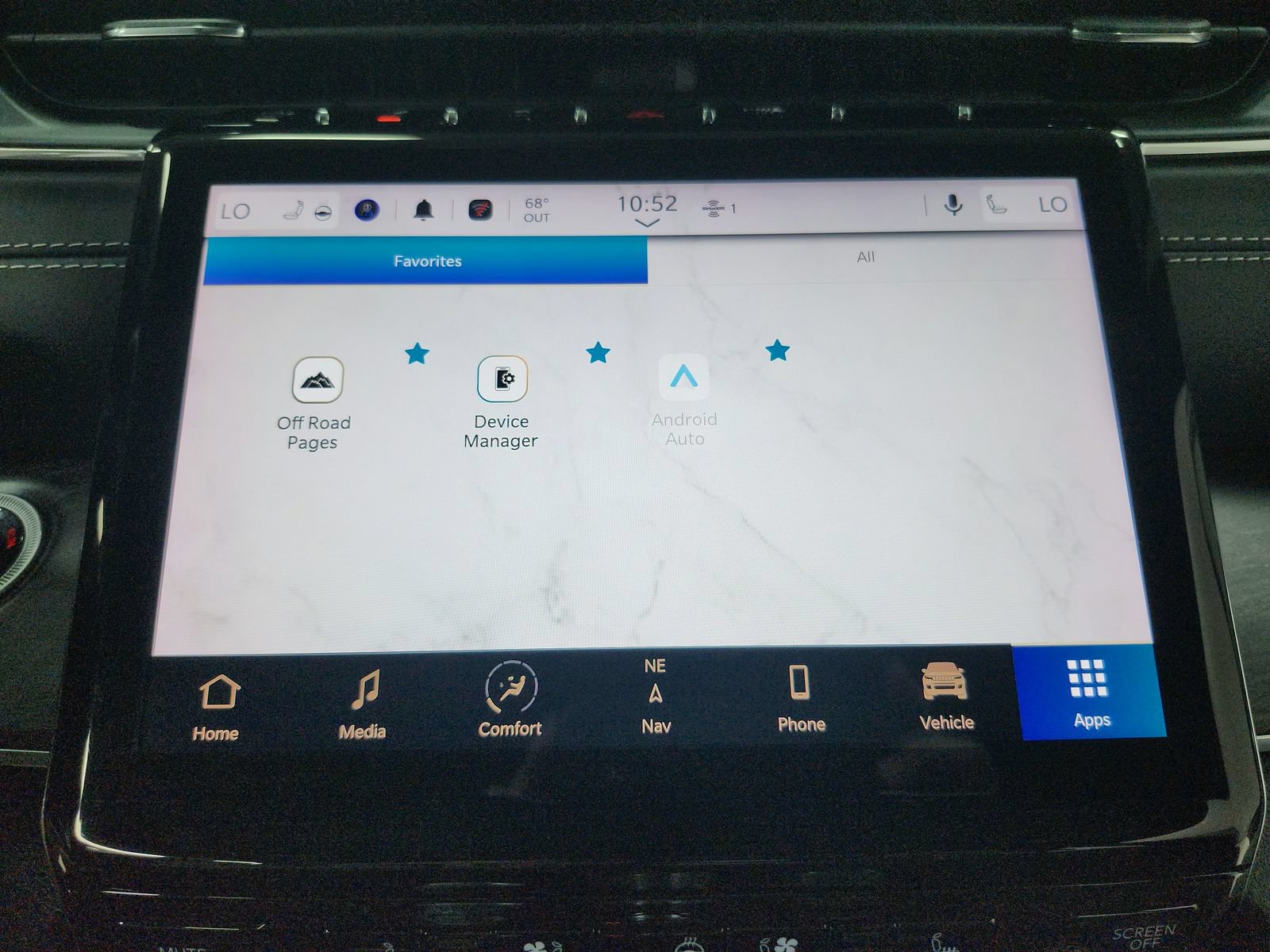 Used 2023 Jeep Grand Cherokee Overland AWD/4WD image 34