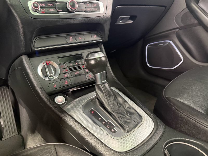 Used 2015 Audi Q3 2.0T Prestige AWD/4WD image 16